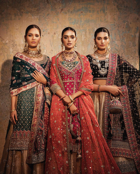 Luxurious & Bespoke Designer Suits- Ready-made Pakistani Clothes UK
