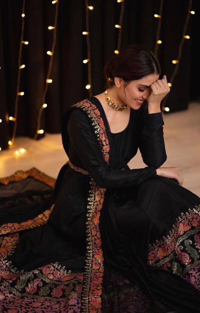 pakistani designer dresses in black SF-EF25-24-Black Pakistani Designer Dresses