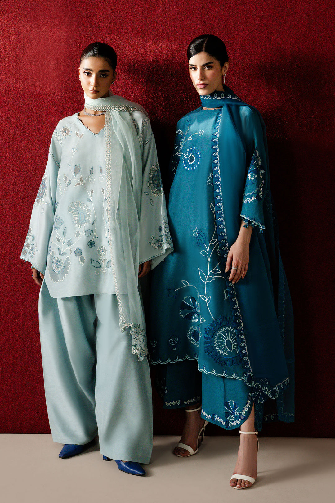 Buy ZAHA | SERAE SILK '25 Online Pakistani designer dresses at Great Price! Available For Next Day Delivery in UK, France & Germany. Zaha dresses created by Khadija Shah from Pakistan & for SALE in the UK, USA, Manchester & London. Book now ready to wear & unstitched at Lebaasonline.