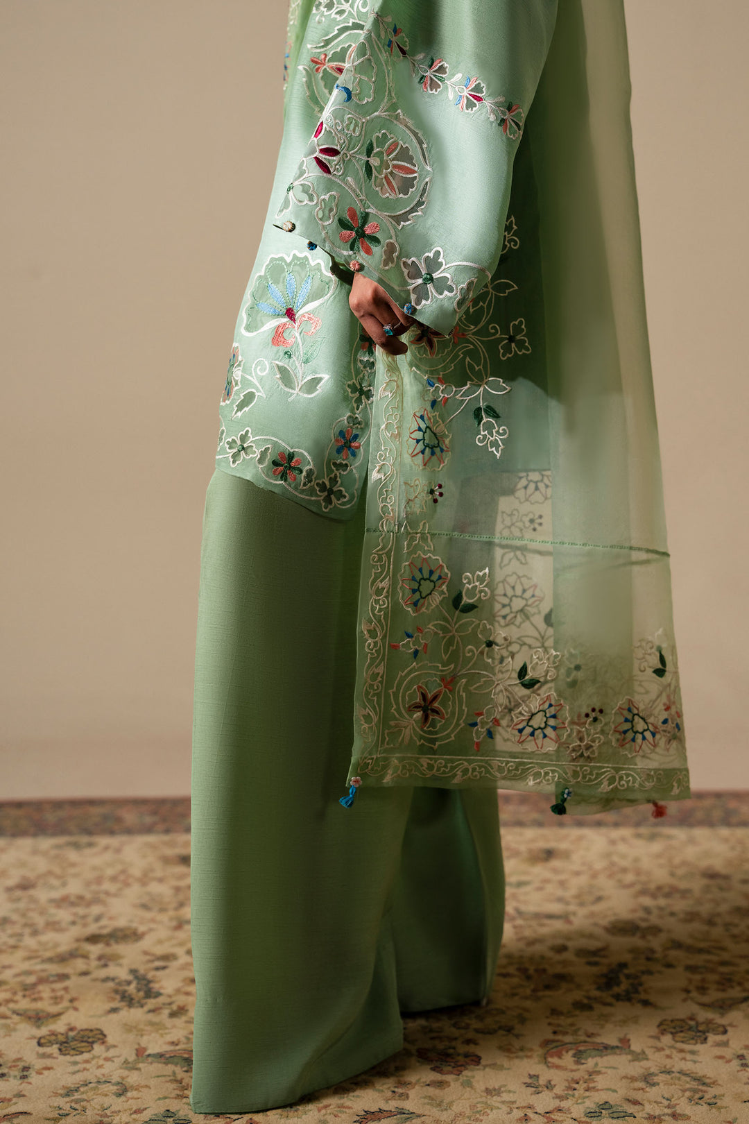 Buy ZAHA | SERAE SILK '25 Online Pakistani designer dresses at Great Price! Available For Next Day Delivery in UK, France & Germany. Zaha dresses created by Khadija Shah from Pakistan & for SALE in the UK, USA, Manchester & London. Book now ready to wear & unstitched at Lebaasonline.