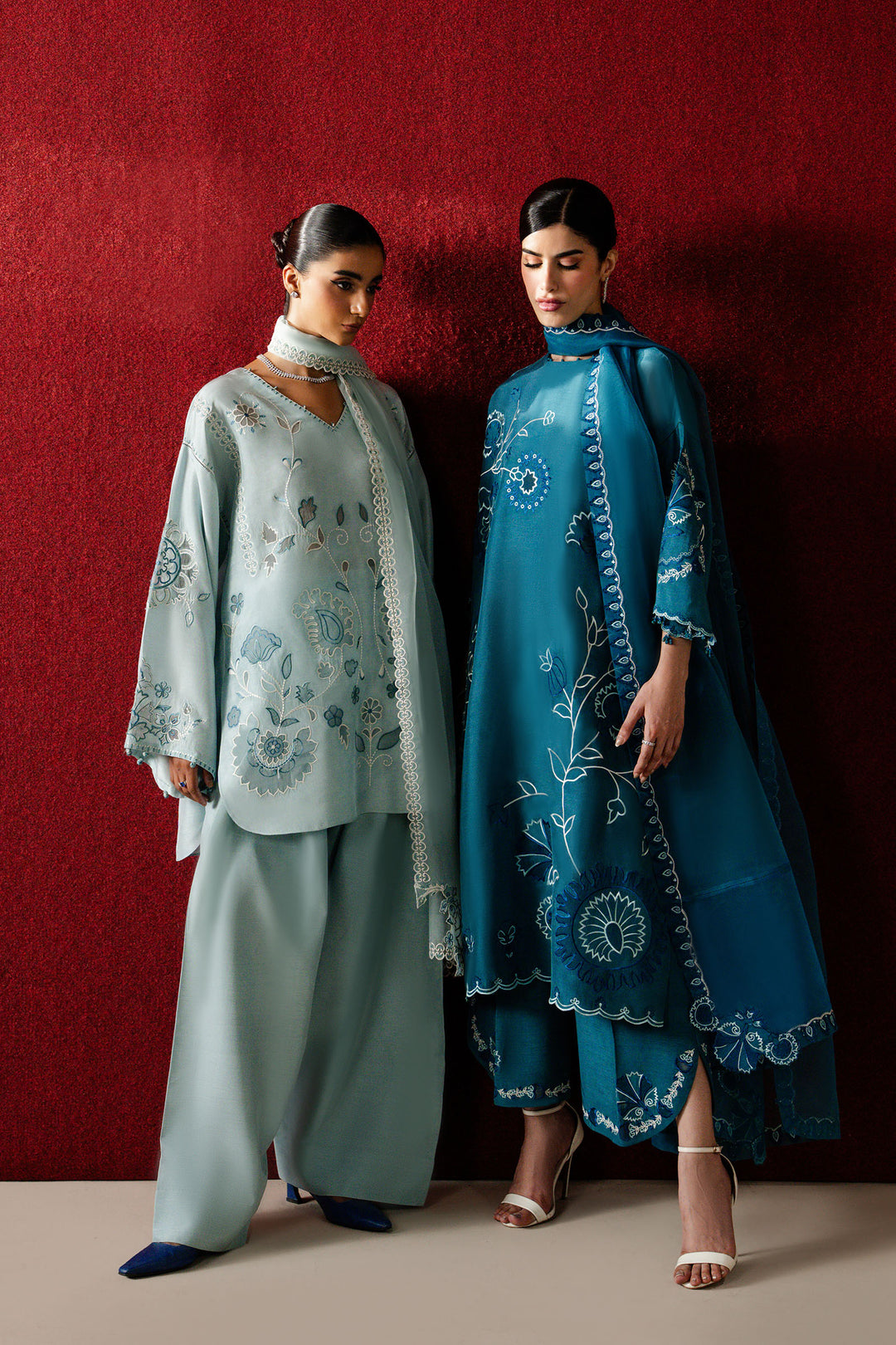 Buy ZAHA | SERAE SILK '25 Online Pakistani designer dresses at Great Price! Available For Next Day Delivery in UK, France & Germany. Zaha dresses created by Khadija Shah from Pakistan & for SALE in the UK, USA, Manchester & London. Book now ready to wear & unstitched at Lebaasonline.