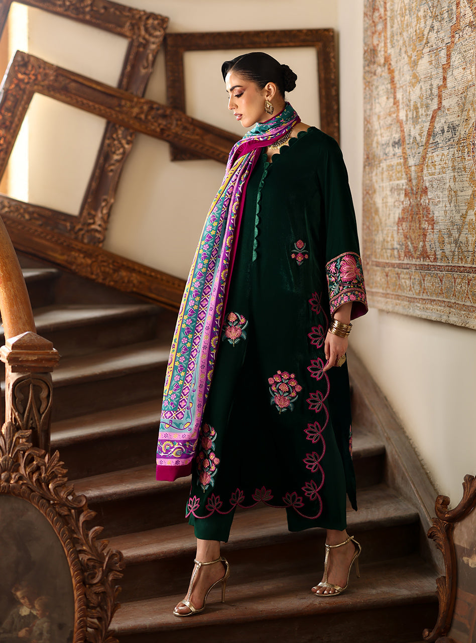 ZAINAB CHOTTANI VELURA VELVET EDIT '25 Velvet salwar kameez UK, Embroidered Collection at our Pakistani Designer Dresses Online Boutique. Pakistani Clothes Online UK- SALE, Zainab Chottani Wedding Suits, Luxury Lawn & Bridal Wear & Ready Made Suits for Pakistani Party Wear UK on Discount Price