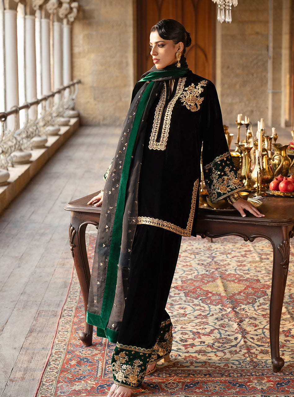 ZAINAB CHOTTANI VELURA VELVET EDIT '25 Velvet salwar kameez UK, Embroidered Collection at our Pakistani Designer Dresses Online Boutique. Pakistani Clothes Online UK- SALE, Zainab Chottani Wedding Suits, Luxury Lawn & Bridal Wear & Ready Made Suits for Pakistani Party Wear UK on Discount Price