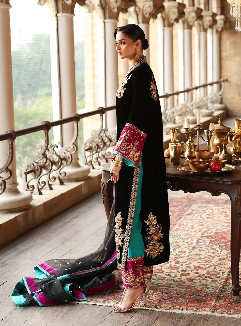 ZAINAB CHOTTANI VELURA VELVET EDIT '25 Velvet salwar kameez UK, Embroidered Collection at our Pakistani Designer Dresses Online Boutique. Pakistani Clothes Online UK- SALE, Zainab Chottani Wedding Suits, Luxury Lawn & Bridal Wear & Ready Made Suits for Pakistani Party Wear UK on Discount Price