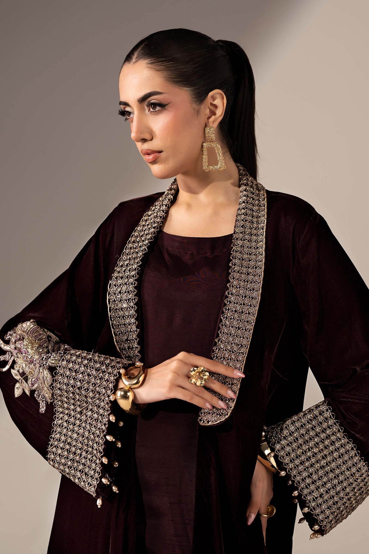 Maria B winter ’26| Deep Red Embroidered Velvet 3 Piece Suit - LebaasOnline