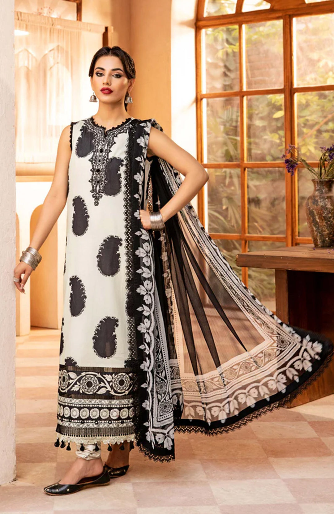 Shop the latest Mbasics Eid II collection of Maria B Eid 2025 Clothes Unstitched/ready 3 Piece Suits for Winter 2025 and also for Spring/Summer. Available for customisation at LebaasOnline. Maria B's latest lawn, digital print attire and MBROIDERED Pakistani Suits for Women in the UK, USA