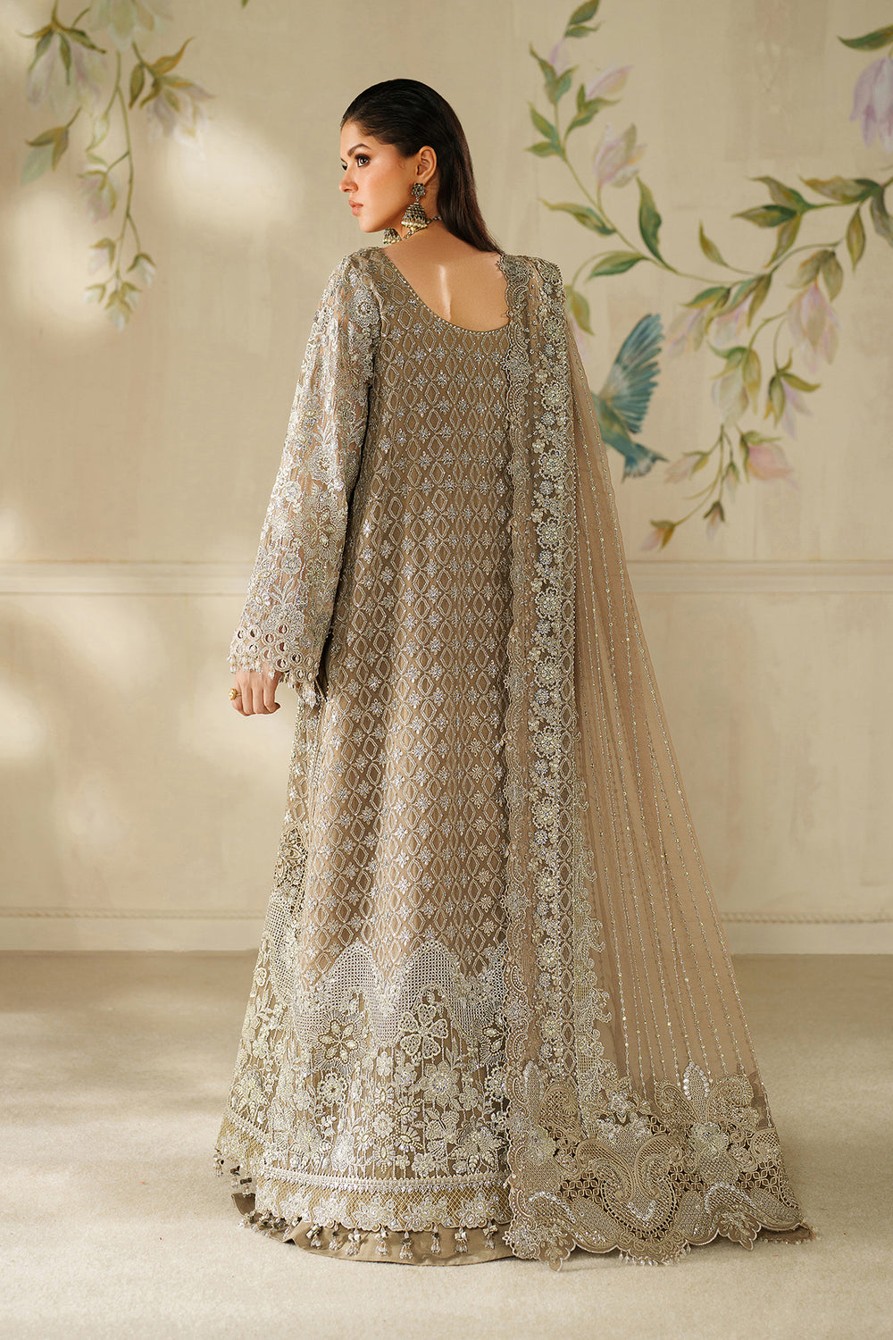 Buy Baroque Chantelle 2025 Chiffon from Lebaasonline Pakistani Clothes Stockist in UK @ best price- SALE ! Shop Baroque Chantelle ‘25, Baroque PK Summer Suits, Pakistani Clothes Online UK for Wedding, Party & Bridal Wear. Indian & Pakistani Summer Dresses by BAROQUE in the UK & USA at LebaasOnline.