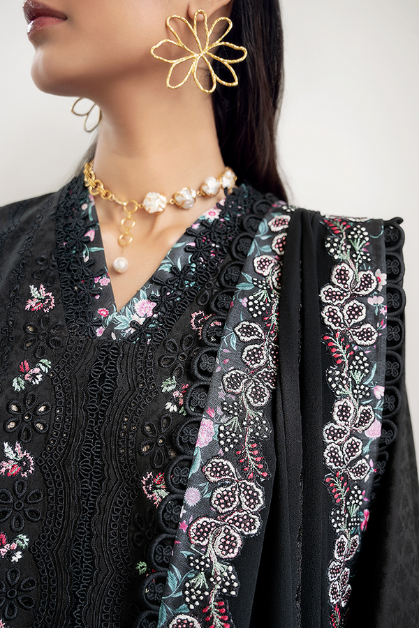 SUFFUSE | CASUAL PRET Fall '24 Pakistani designer suits is available @lebasonline. We have various Pakistani Bridal dresses online available in brands such as Mari B, Imrozia, Suffuse pret 2024 is best for evening/party wear. Get express shipping in UK, USA, France, Belgium from Lebaasonline in Pakistani SALE