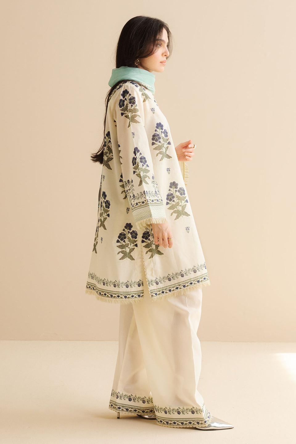 Buy Zara Shahjahan | Coco Prints Edit II 2025 Pakistani Embroidered Clothes For Women at Our Online Designer Boutique UK, Indian & Pakistani Wedding dresses online UK, Asian Clothes UK Jazmin Suits USA, Baroque Chiffon Collection 2025 & Eid Collection Outfits in USA on express shipping available @ Lebaasonline.