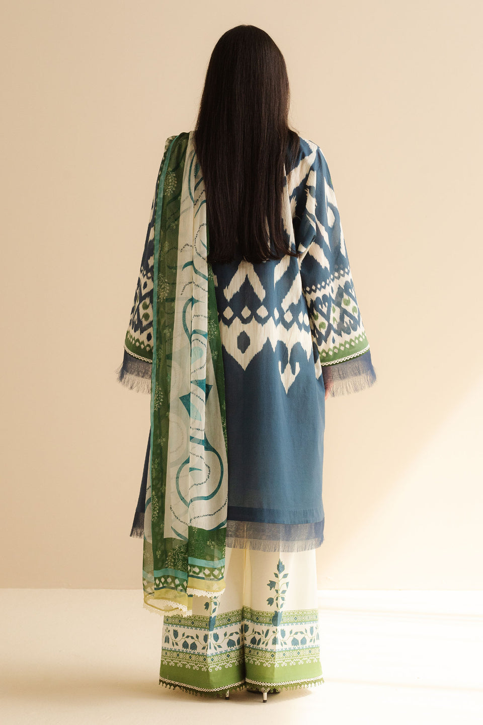 Buy Zara Shahjahan | Coco Prints Edit II 2025 Pakistani Embroidered Clothes For Women at Our Online Designer Boutique UK, Indian & Pakistani Wedding dresses online UK, Asian Clothes UK Jazmin Suits USA, Baroque Chiffon Collection 2025 & Eid Collection Outfits in USA on express shipping available @ Lebaasonline.
