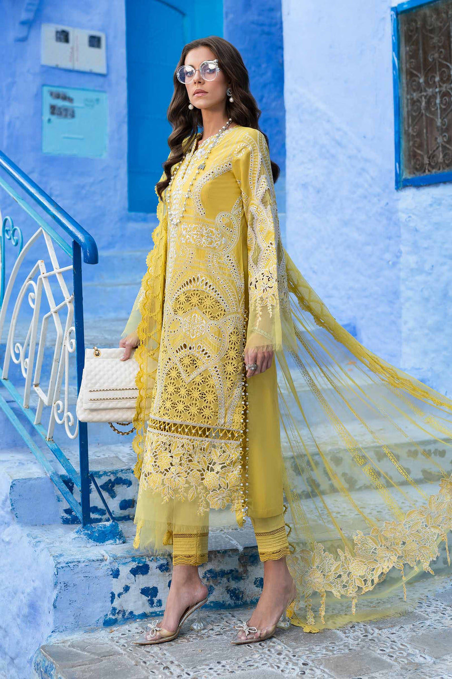 Shop the latest Luxury Lawn collection of Maria B Lawn 2025 Clothes Unstitched/ready 3 Piece Suits for Winter 2025 and also for Spring/Summer. Available for customisation at LebaasOnline. Maria B's latest lawn, digital print attire and MBROIDERED Pakistani Suits for Women in the UK, USA
