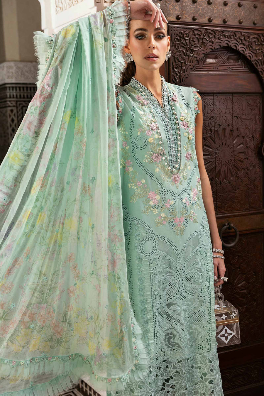 Shop the latest Luxury Lawn collection of Maria B Lawn 2025 Clothes Unstitched/ready 3 Piece Suits for Winter 2025 and also for Spring/Summer. Available for customisation at LebaasOnline. Maria B's latest lawn, digital print attire and MBROIDERED Pakistani Suits for Women in the UK, USA