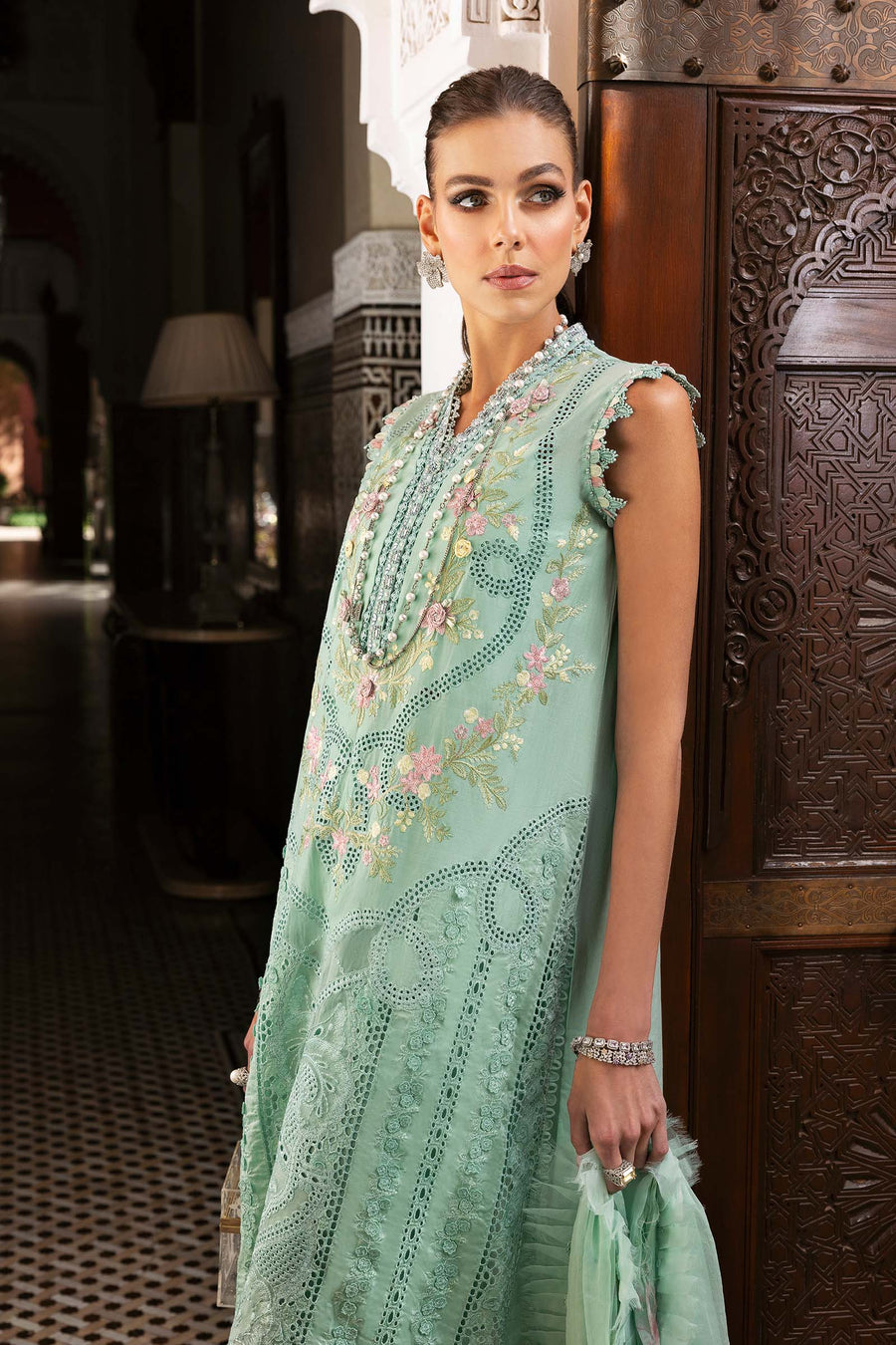 Shop the latest Luxury Lawn collection of Maria B Lawn 2025 Clothes Unstitched/ready 3 Piece Suits for Winter 2025 and also for Spring/Summer. Available for customisation at LebaasOnline. Maria B's latest lawn, digital print attire and MBROIDERED Pakistani Suits for Women in the UK, USA