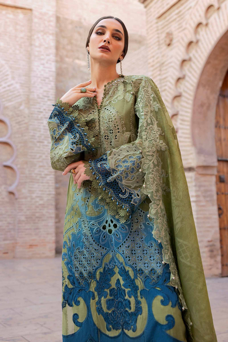 Shop the latest Luxury Lawn collection of Maria B Lawn 2025 Clothes Unstitched/ready 3 Piece Suits for Winter 2025 and also for Spring/Summer. Available for customisation at LebaasOnline. Maria B's latest lawn, digital print attire and MBROIDERED Pakistani Suits for Women in the UK, USA