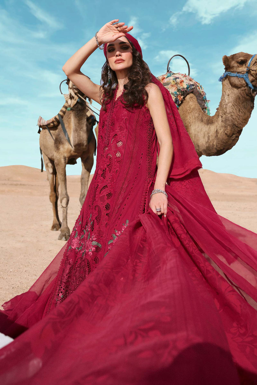 Shop the latest Luxury Lawn collection of Maria B Lawn 2025 Clothes Unstitched/ready 3 Piece Suits for Winter 2025 and also for Spring/Summer. Available for customisation at LebaasOnline. Maria B's latest lawn, digital print attire and MBROIDERED Pakistani Suits for Women in the UK, USA
