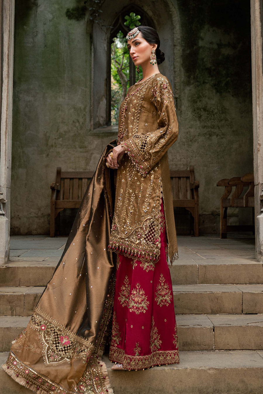 Shop the latest Soiree Formal collection of Maria B 2025 Clothes Unstitched/ready 3 Piece Suits for Winter 2025 and also for Spring/Summer. Available for customisation at LebaasOnline. Maria B's latest lawn, digital print attire and MBROIDERED Pakistani Suits for Women in the UK, USA