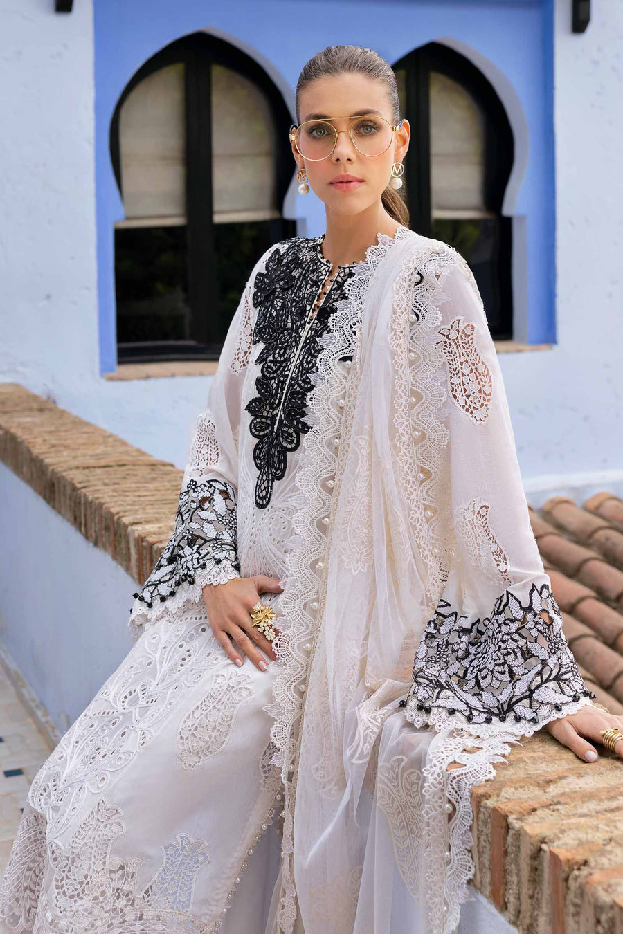 Shop the latest Luxury Lawn collection of Maria B Lawn 2025 Clothes Unstitched/ready 3 Piece Suits for Winter 2025 and also for Spring/Summer. Available for customisation at LebaasOnline. Maria B's latest lawn, digital print attire and MBROIDERED Pakistani Suits for Women in the UK, USA