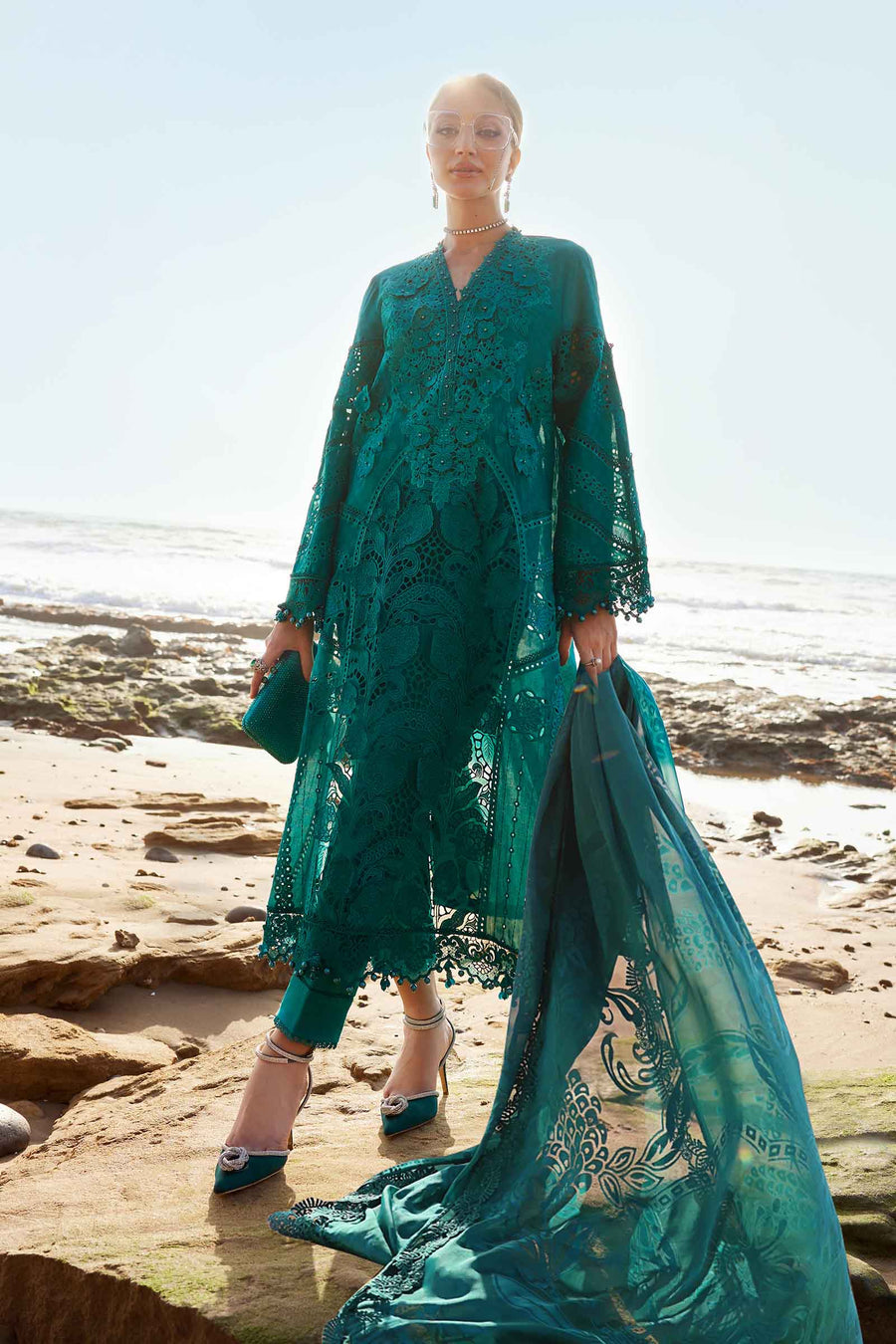 Shop the latest Luxury Lawn collection of Maria B Lawn Eid II 2025 Clothes Unstitched/ready 3 Piece Suits for Winter 2025 and also for Spring/Summer. Available for customisation at LebaasOnline. Maria B's latest lawn, digital print attire and MBROIDERED Pakistani Suits for Women in the UK, USA