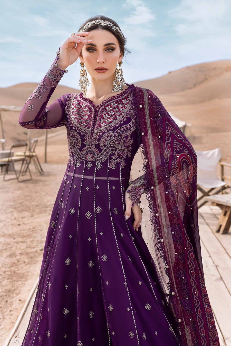 Shop the latest Luxury Lawn collection of Maria B Lawn 2025 Clothes Unstitched/ready 3 Piece Suits for Winter 2025 and also for Spring/Summer. Available for customisation at LebaasOnline. Maria B's latest lawn, digital print attire and MBROIDERED Pakistani Suits for Women in the UK, USA