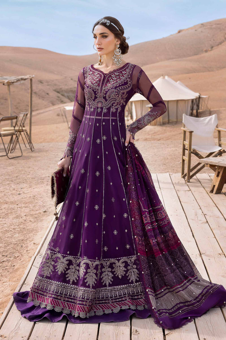 Shop the latest Luxury Lawn collection of Maria B Lawn 2025 Clothes Unstitched/ready 3 Piece Suits for Winter 2025 and also for Spring/Summer. Available for customisation at LebaasOnline. Maria B's latest lawn, digital print attire and MBROIDERED Pakistani Suits for Women in the UK, USA