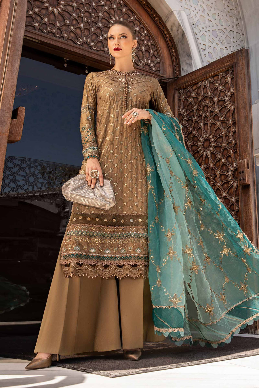 Buy MARIA B SATIN 2024 PAKISTANI GARARA SUITS ONLINE USA with customization. We have various brands such as MARIA B WEDDING DRESSES. PAKISTANI WEDDING DRESSES BIRMINGHAM are trending in evening/party wear. MARIA B SALE dresses can be stitched in UK, USA, France, Australia Lebaasonline in SALE!