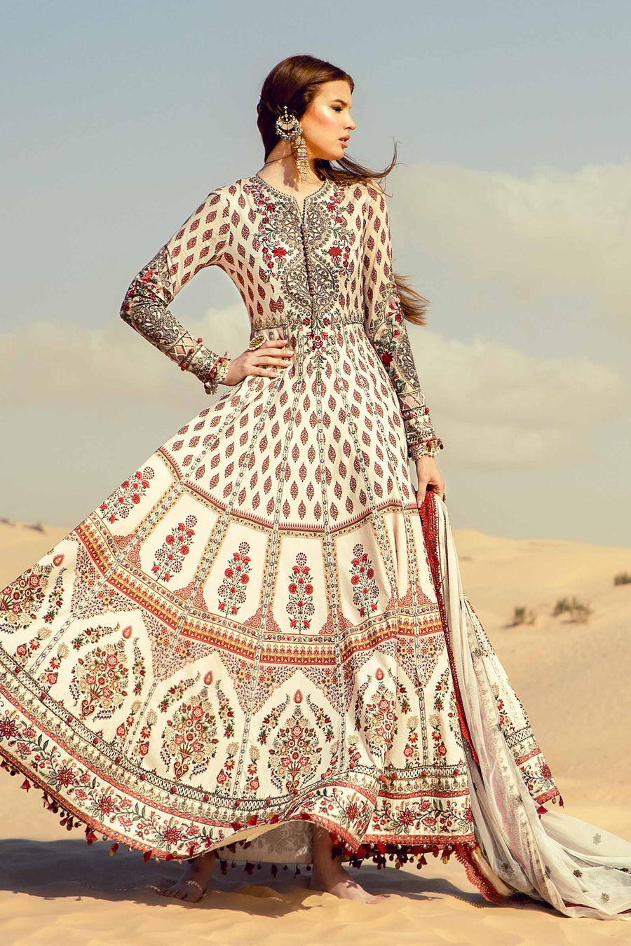 Shop the latest Luxury Lawn collection of Maria B Lawn 2024 Clothes Unstitched/ready 3 Piece Suits for Winter 2024 and also for Spring/Summer. Available for customisation at LebaasOnline. Maria B's latest lawn, digital print attire and MBROIDERED Pakistani Suits for Women in the UK, USA - Next Day Delivery!