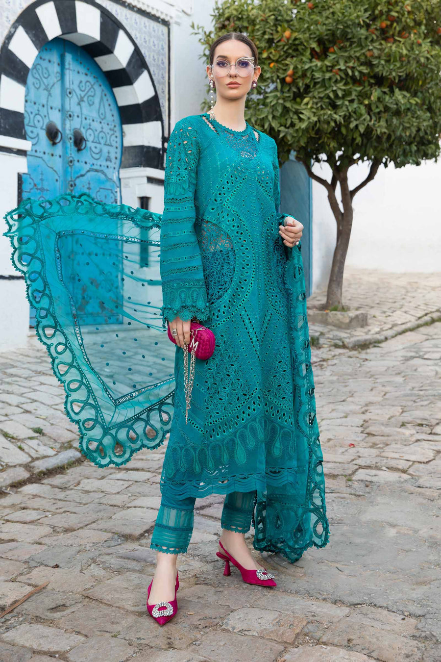 Shop the latest Luxury Lawn collection of Maria B Lawn 2024 Clothes Unstitched/ready 3 Piece Suits for Winter 2024 and also for Spring/Summer. Available for customisation at LebaasOnline. Maria B's latest lawn, digital print attire and MBROIDERED Pakistani Suits for Women in the UK, USA - Next Day Delivery!