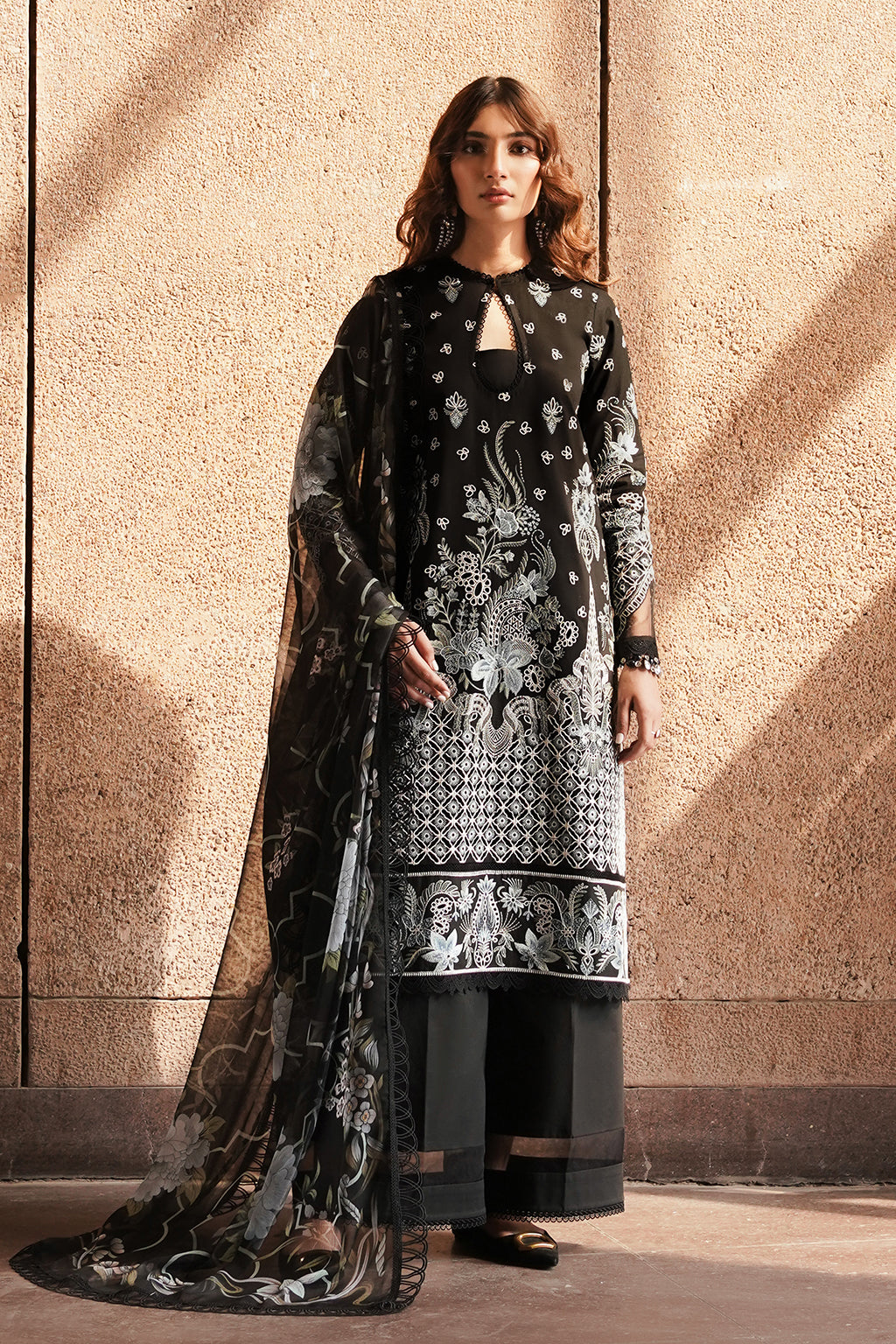 Buy AFROZEH | Chikankari Lawn '24 exclusive collection of Afrozeh | Festive WEDDING COLLECTION 2024 from our website. We have various PAKISTANI DRESSES ONLINE IN UK,Afrozeh . Get your unstitched or customized PAKISATNI BOUTIQUE IN UK, USA, FRACE , QATAR, DUBAI from Lebaasonline @ SALE