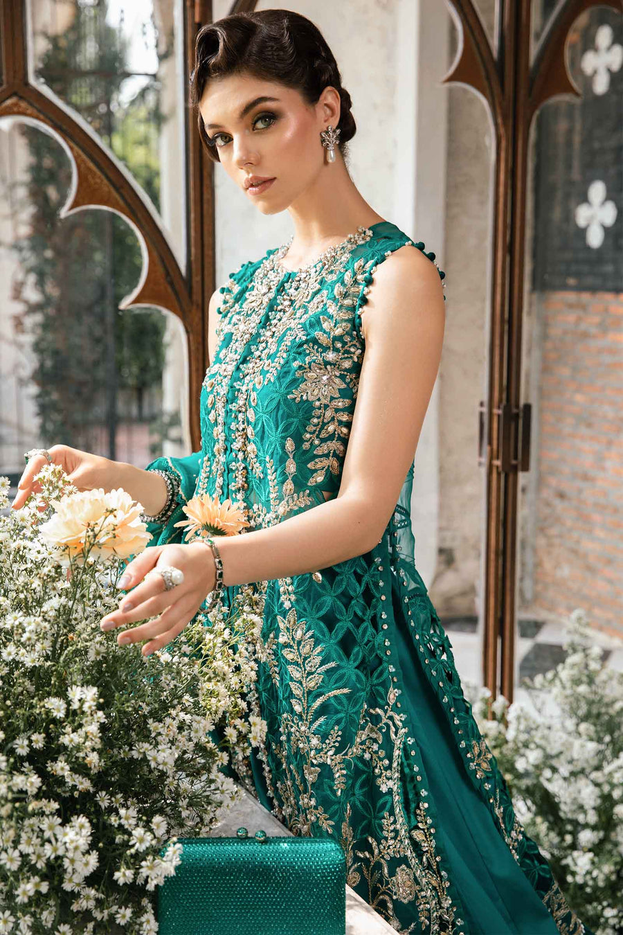Buy Maria B Mbroidered Collection Next day delivery to USA, shop Pakistani wedding designer dresses online USA from our website We have all Pakistani designer clothes of Maria b Various Pakistani Bridal Dresses online UK Pakistani boutique dresses can be bought online from our website Lebaasonline in UK America