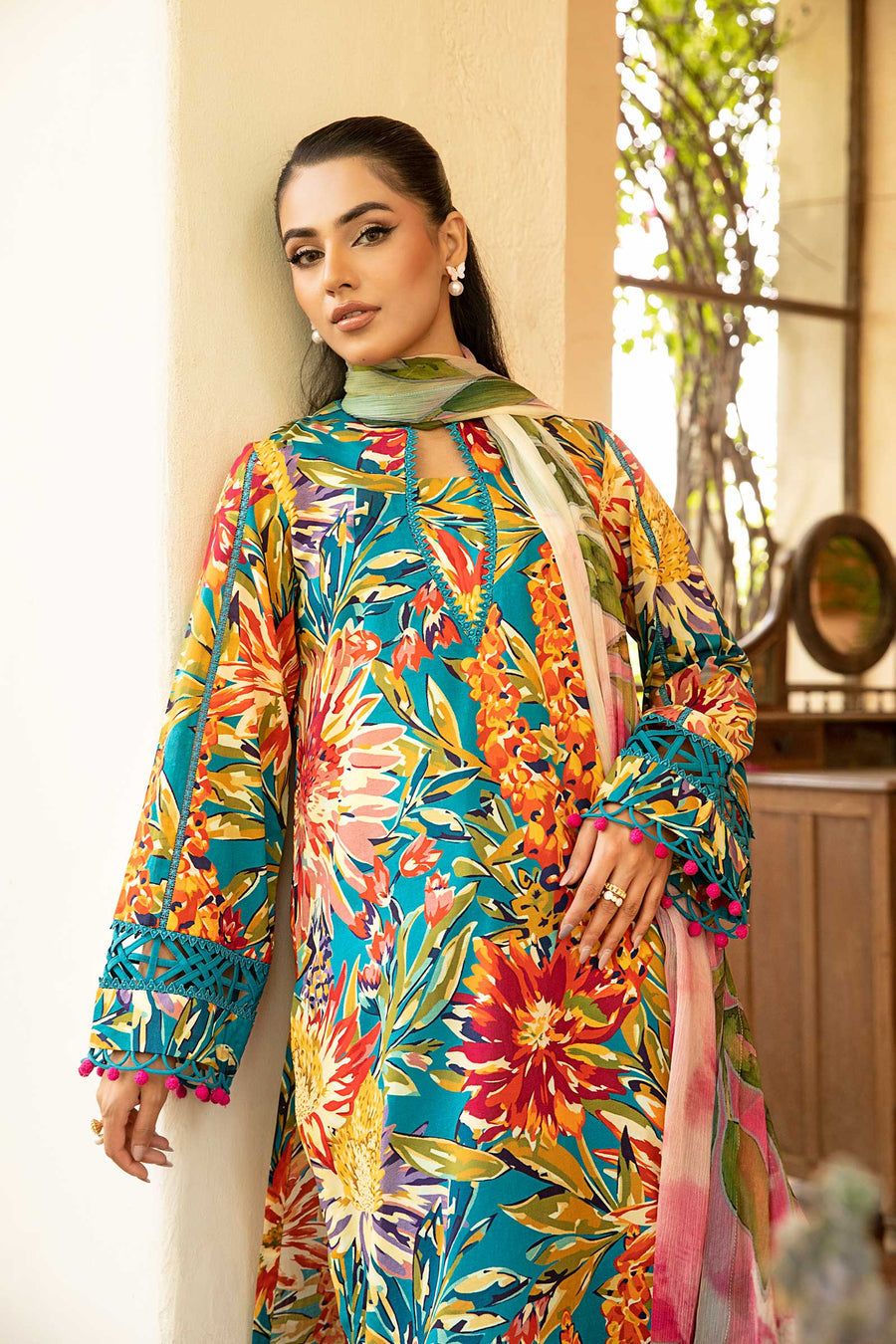 Shop the latest Mbasics Eid II collection of Maria B Eid 2025 Clothes Unstitched/ready 3 Piece Suits for Winter 2025 and also for Spring/Summer. Available for customisation at LebaasOnline. Maria B's latest lawn, digital print attire and MBROIDERED Pakistani Suits for Women in the UK, USA
