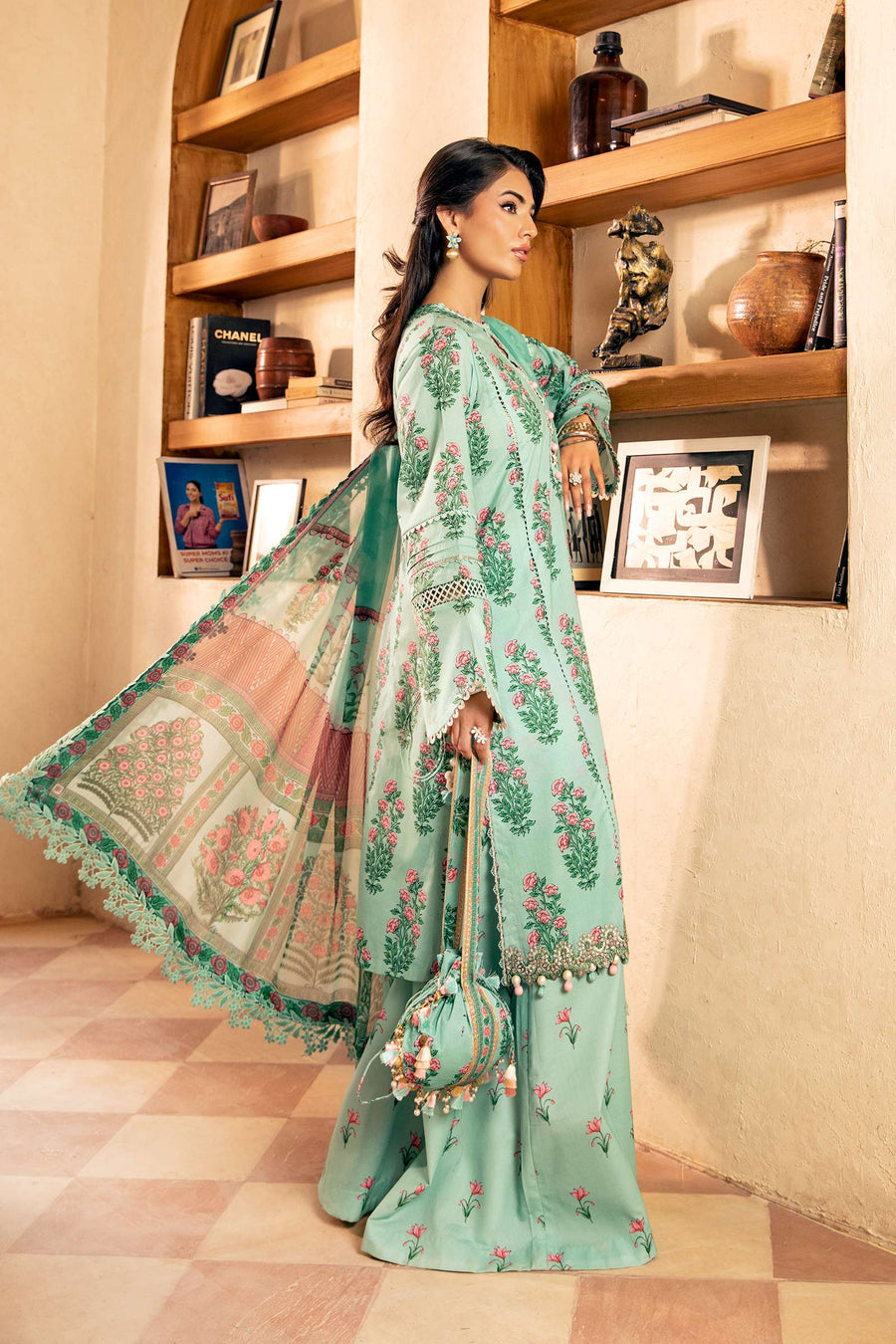 Shop the latest Mbasics Eid II collection of Maria B Eid 2025 Clothes Unstitched/ready 3 Piece Suits for Winter 2025 and also for Spring/Summer. Available for customisation at LebaasOnline. Maria B's latest lawn, digital print attire and MBROIDERED Pakistani Suits for Women in the UK, USA