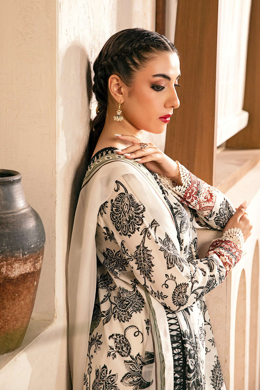 Shop the latest Mbasics Eid II collection of Maria B Eid 2025 Clothes Unstitched/ready 3 Piece Suits for Winter 2025 and also for Spring/Summer. Available for customisation at LebaasOnline. Maria B's latest lawn, digital print attire and MBROIDERED Pakistani Suits for Women in the UK, USA