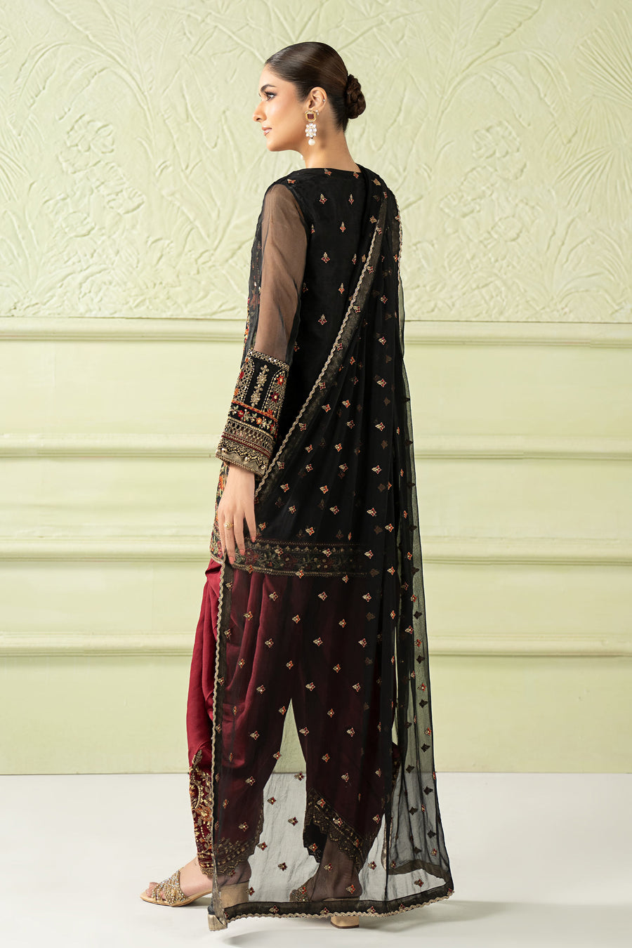 Maria.B | Shehnai Luxury Formal Winter Edit '25 available at Lebaasonline. The largest stockiest of M.prints Dresses in the UK. Shop Maria B Clothes Pakistani wedding. Maria B Chiffons, Mprints, Maria B Sateen Embroidered on discounted price in UK USA Manchester London Australia Belgium UAE France Germany Birmingham on Sale.