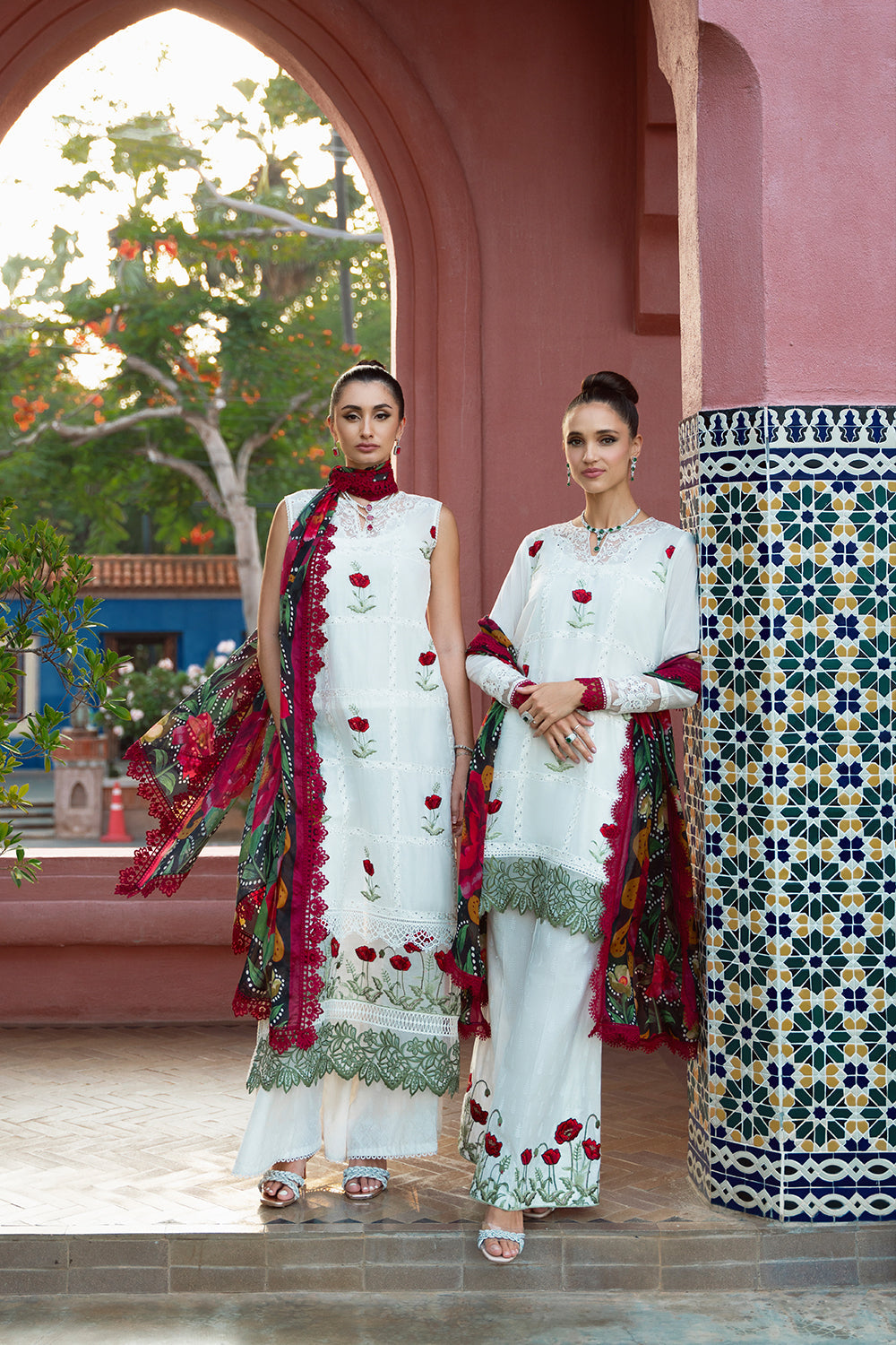 Saira Rizwan OUTLET CLEARANCE UP TO 90% OFF!!! DESIGNER BRAND BIG SANA SAFINAZ, ASIM JOFA, MARYUM N MARIA HUGE DISCOUNT!! WEB-STORE CLEARANCE, SALE 2025 GIVEAWAYS , BOXING DAY SALE, NEW YEARS SALE 2025!! CHRISTMAS SALE, END OF YEAR SALE, LEBAASONLINE