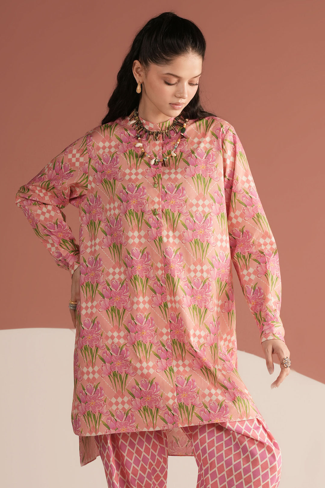 Buy Zaha by KHADIJAH SHAH Poplin Fall'25 Collection 2025 Online at Great Price! Available For Next Day Delivery in UK, France & Germany. Zaha dresses created by Khadija Shah from Pakistan & for SALE in the UK, USA, Manchester & London. Book now ready to wear & unstitched