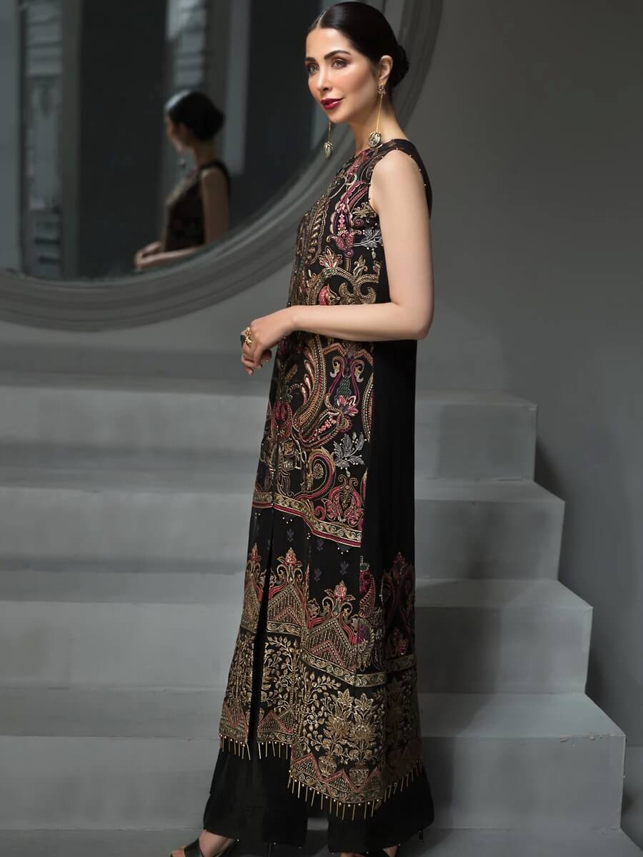 Buy Jazmin | Embroidered Chiffon 3Pc Suit D-07 Reine De Nuit Luxury Collection 2025 Online at Great Price! Available For UK, France & Germany. Baroque dresse from Pakistan & for SALE in the UK, USA, Manchester & London. Book now ready to wear & unstitched. Shop Wedding, festive, summer or winter branded outfits from Lebaasonline