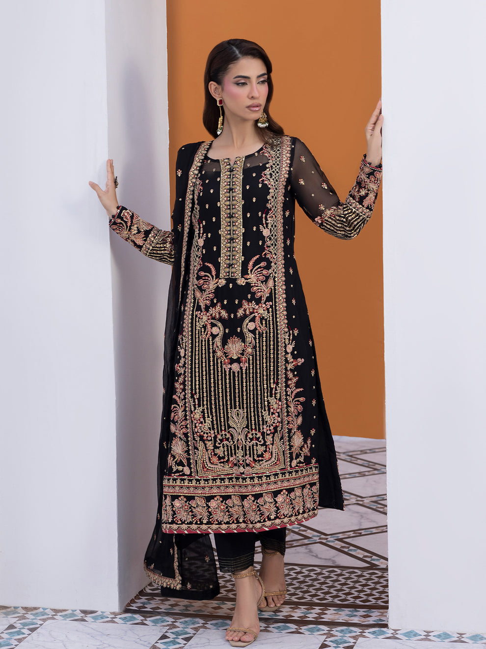 GULAAL | Maeri Luxury Chiffion Unstitched '26 | Soir Pakistani designer dress is available @lebaasonline. The Pakistani Wedding dresses of Maria B, Gulaal can be customized for Bridal/party wear. Get express shipping in UK, USA, France, Germany for Asian Outfits USA. Maria B Sale online can be availed here!!