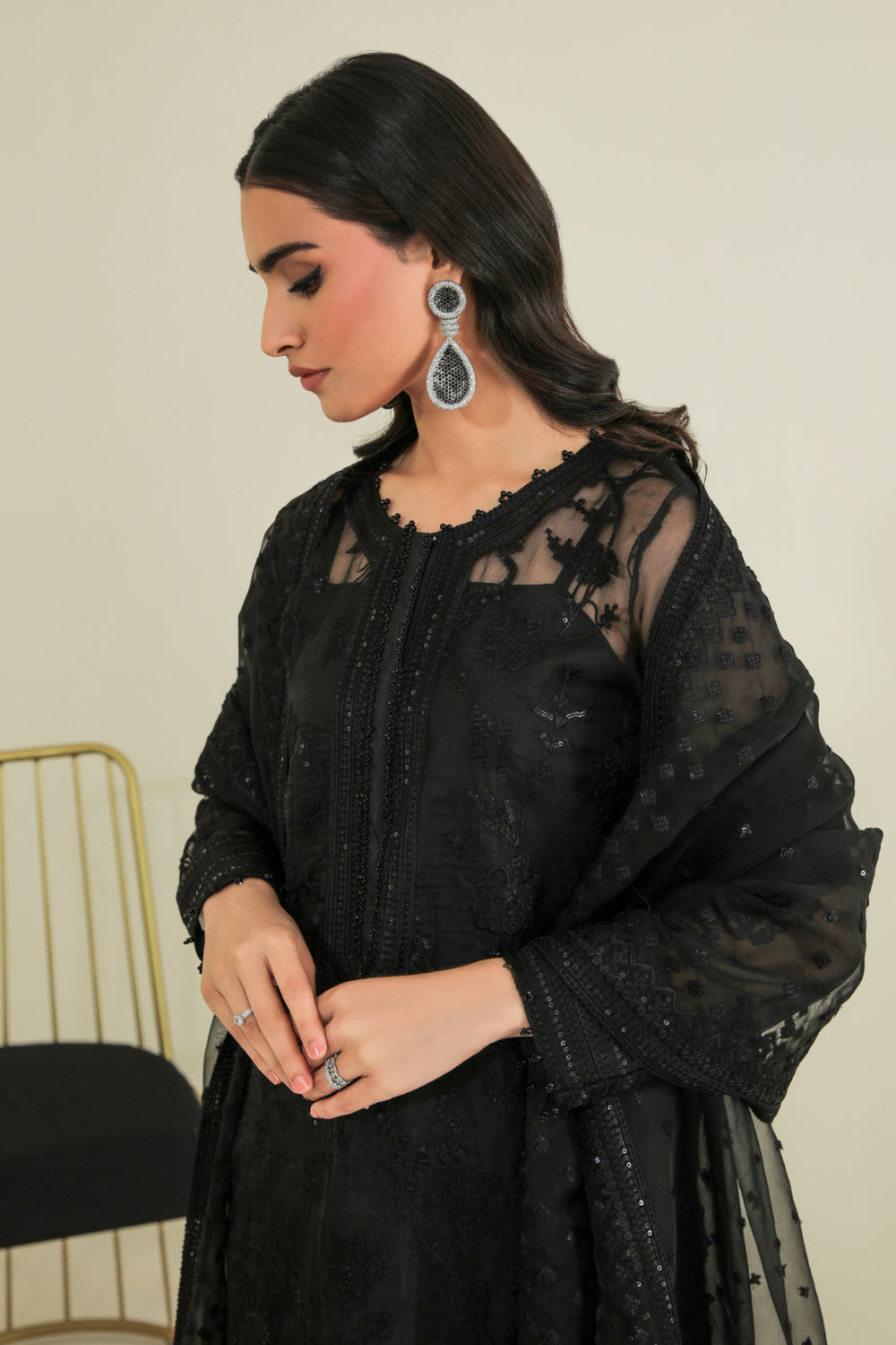 Buy Baroque | EMBROIDERED ORGANZA UF-235. Online at Great Price! Available For UK, France & Germany. Baroque dresse from Pakistan & for SALE in the UK, USA, Manchester & London. Book now ready to wear & unstitched. Shop Wedding, festive, summer or winter branded outfits from Lebaasonline