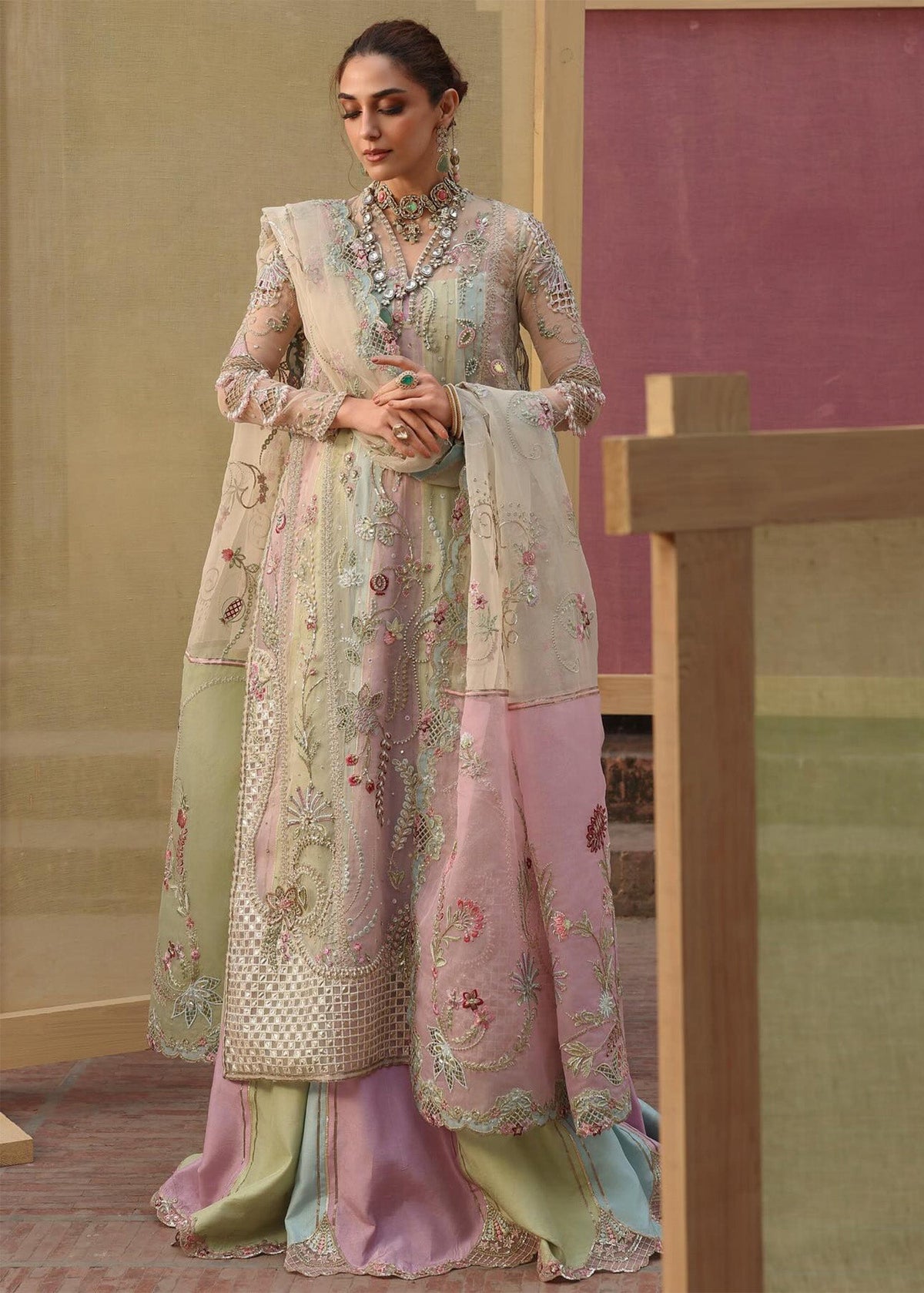 RANGOLI CRIMSON