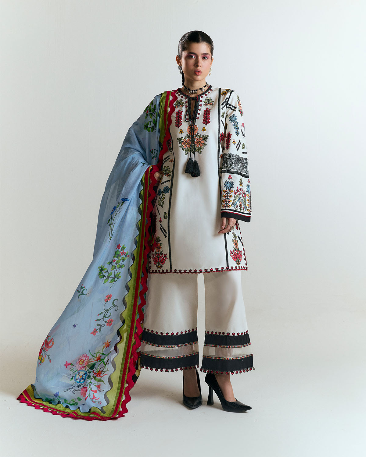 Buy jugnu by Hussain Rehar Embroidered 3pc suit from Lebaasonline delivery available in UK USA France Germany and other countries. Shop summer winter and wedding season outfits.