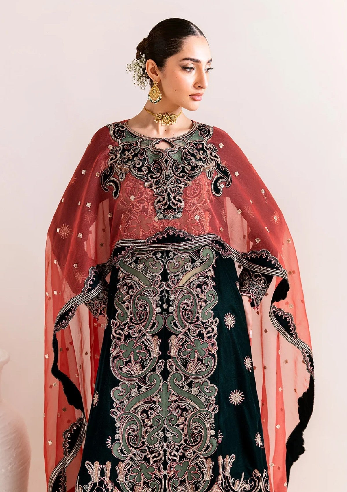 Buy Alizeh-Makhmal 25 | Luxury Velvet - AF-VLT#2227- Luxury VELVET. Online at Great Price! Available For UK, France & Germany. Baroque dresse from Pakistan & for SALE in the UK, USA, Manchester & London. Book now ready to wear & unstitched. Shop Wedding, festive, summer or winter branded outfits from Lebaasonline