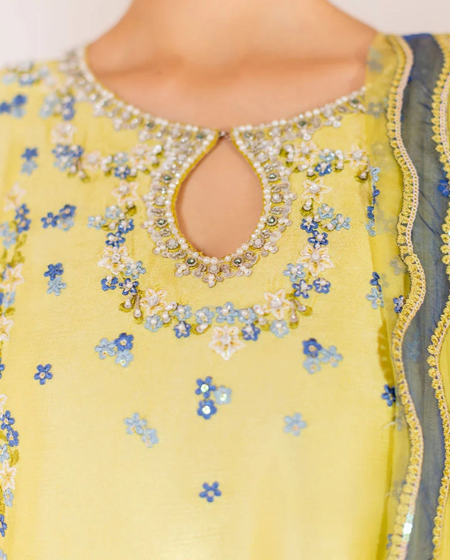 Buy MUSHQ | Zarminay 2026-Pret - "Lumiere " Designer Dresses Is an exclusively available for online UK @lebaasonline. PAKISTANI WEDDING DRESSES ONLINE UK can be customized at Pakistani designer boutique in USA, UK, France, Dubai, Saudi, London. Get Pakistani & Indian velvet BRIDAL DRESSES ONLINE USA at Lebaasonline.