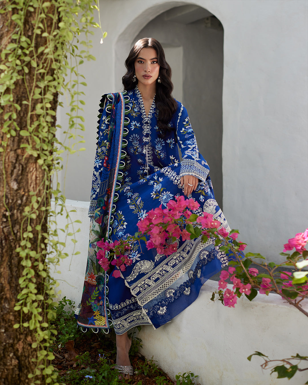 FAIZA SAQLAIN Veira