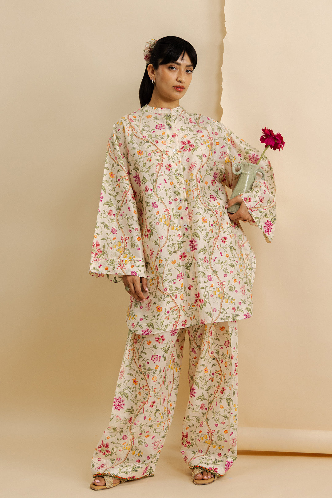 Buy Zaha by KHADIJAH SHAH Collection 2025 Online at Great Price! Available For Next Day Delivery in UK, France & Germany. Zaha dresses created by Khadija Shah from Pakistan & for SALE in the UK, USA, Manchester & London. Book now ready to wear & unstitched