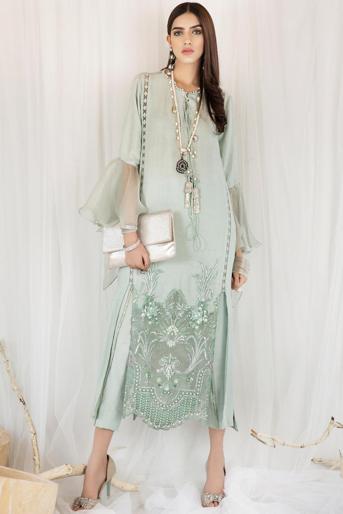 SHIZA HASSAN PRET COLLECTION | MEETHI EID '21- RATAN Green Wedding dress is exclusively at our online store. We have a huge variety of collections of Shiza Hassan, Maria b any many other top brands. This Wedding makes yourself look classy with our newest collections Buy Shiza Hassan Pret in UK USA from Lebaasonline