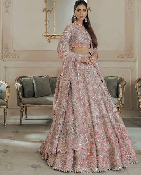 Fall in Love with Sophisticated Pakistani Designer  Wedding Lehenga 2023