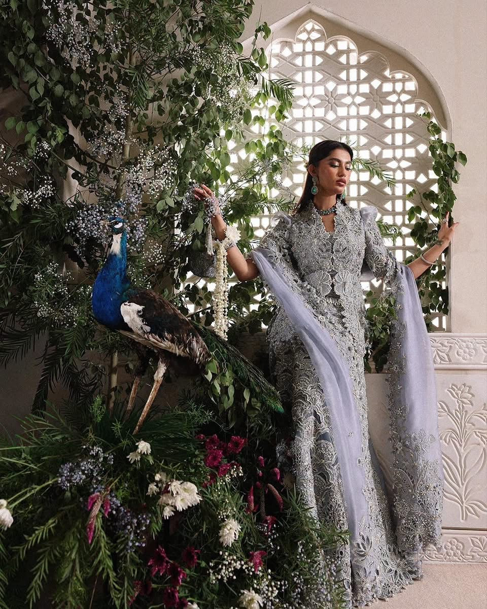 Pakistani wedding guests outfit 