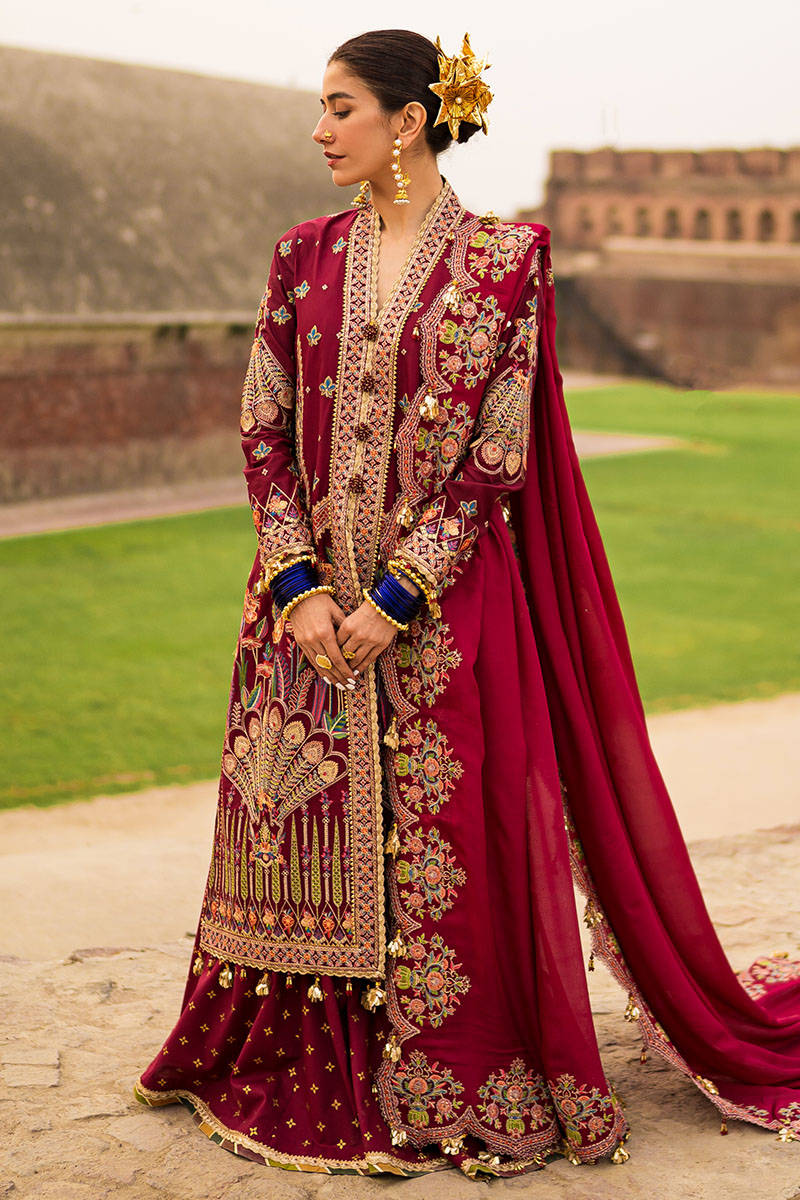 MOHSIN NAVEED RANJHA | BAAD-E-NAU BAHAR FESTIVE LAWN’23 | LEBAASONLINE