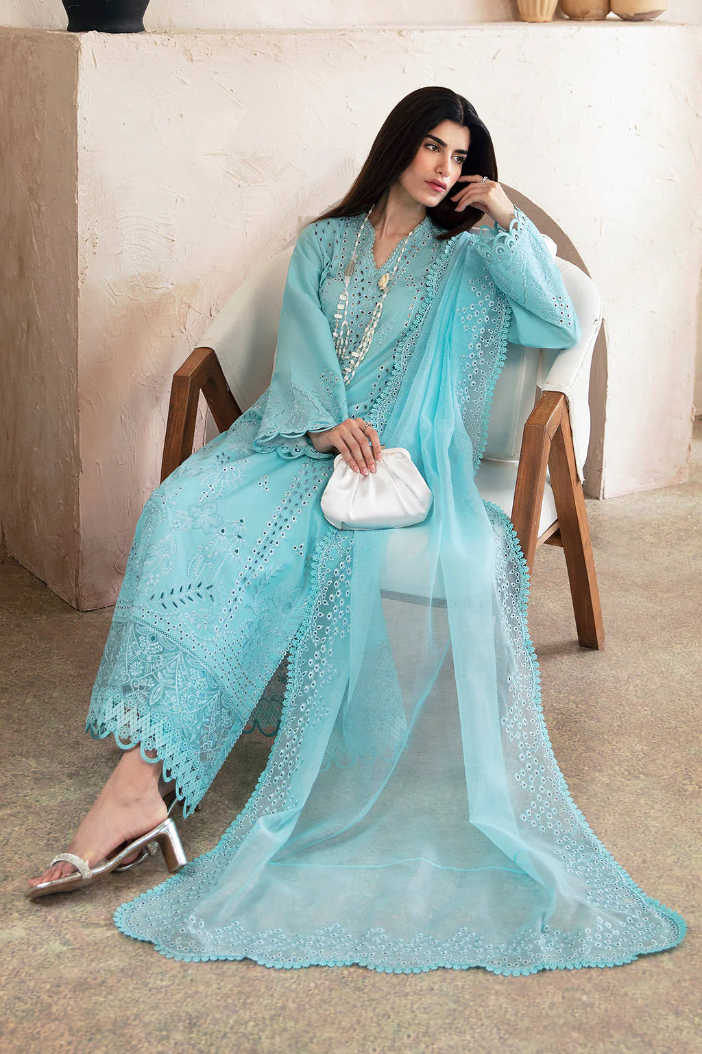 AFROZEH | SOHO PRET 2024 | LEBAASONLINE