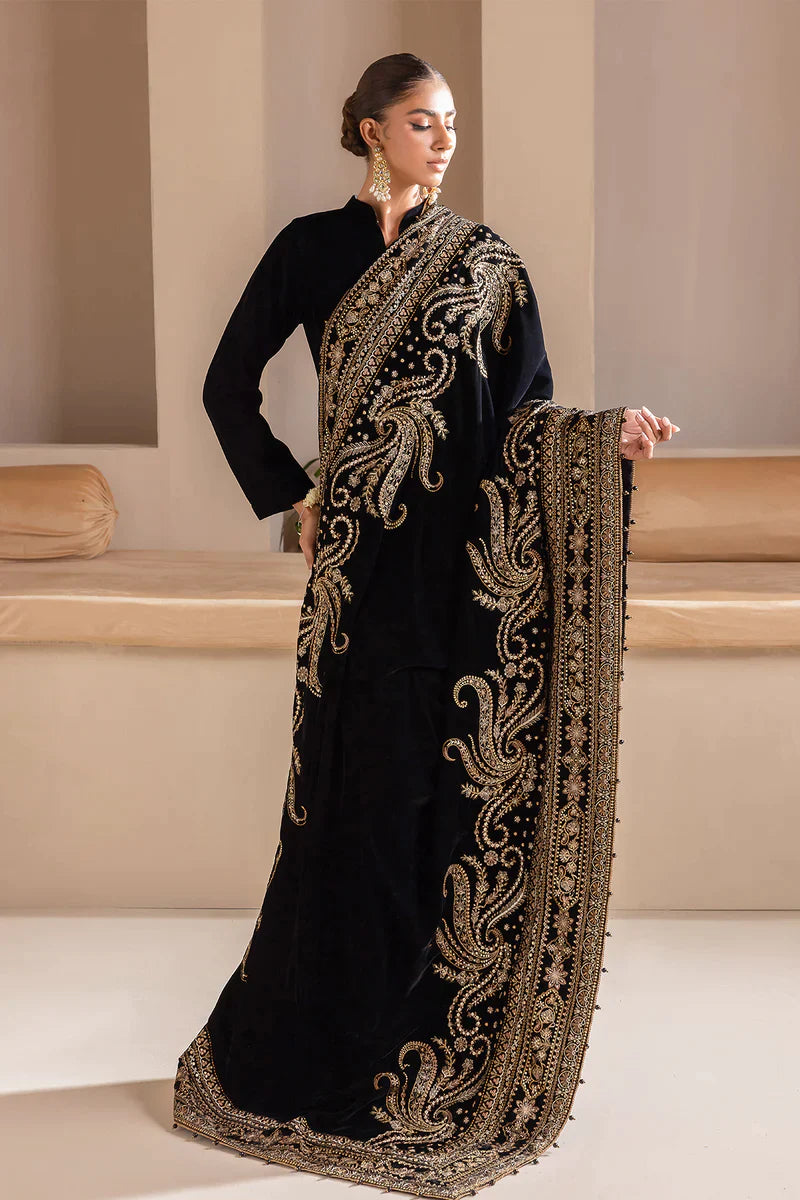 BAROQUE | EMBROIDERED VELVET SHAWL | LEBAASONLINE 